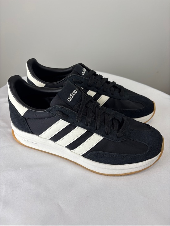 adidas Other - Adidas Cloudfoam Sneakers Mens 8.5 Black White Gum Sole Casual Retro Shoes